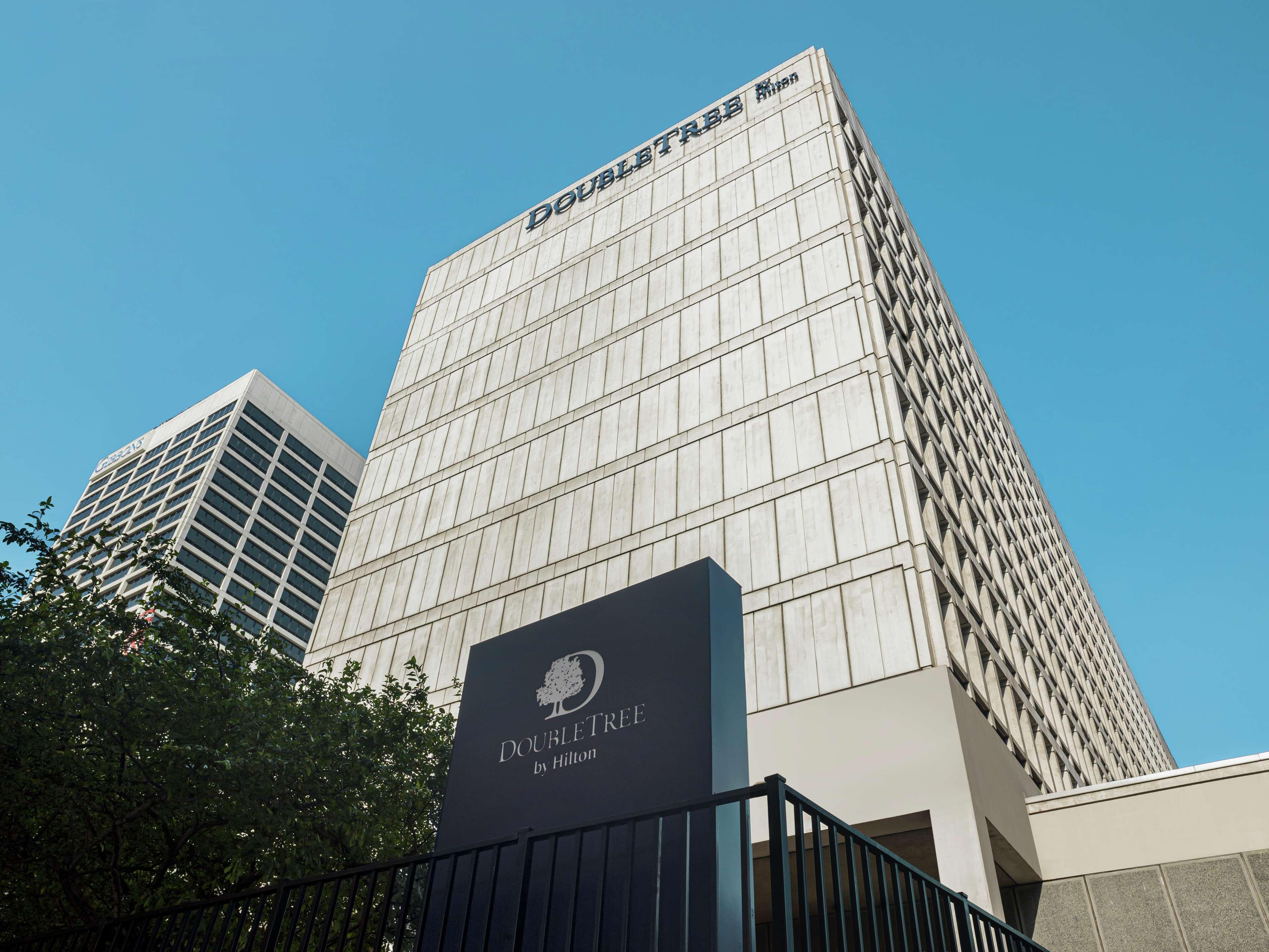Отель Doubletree By Hilton Newark Penn Station, Nj Экстерьер фото