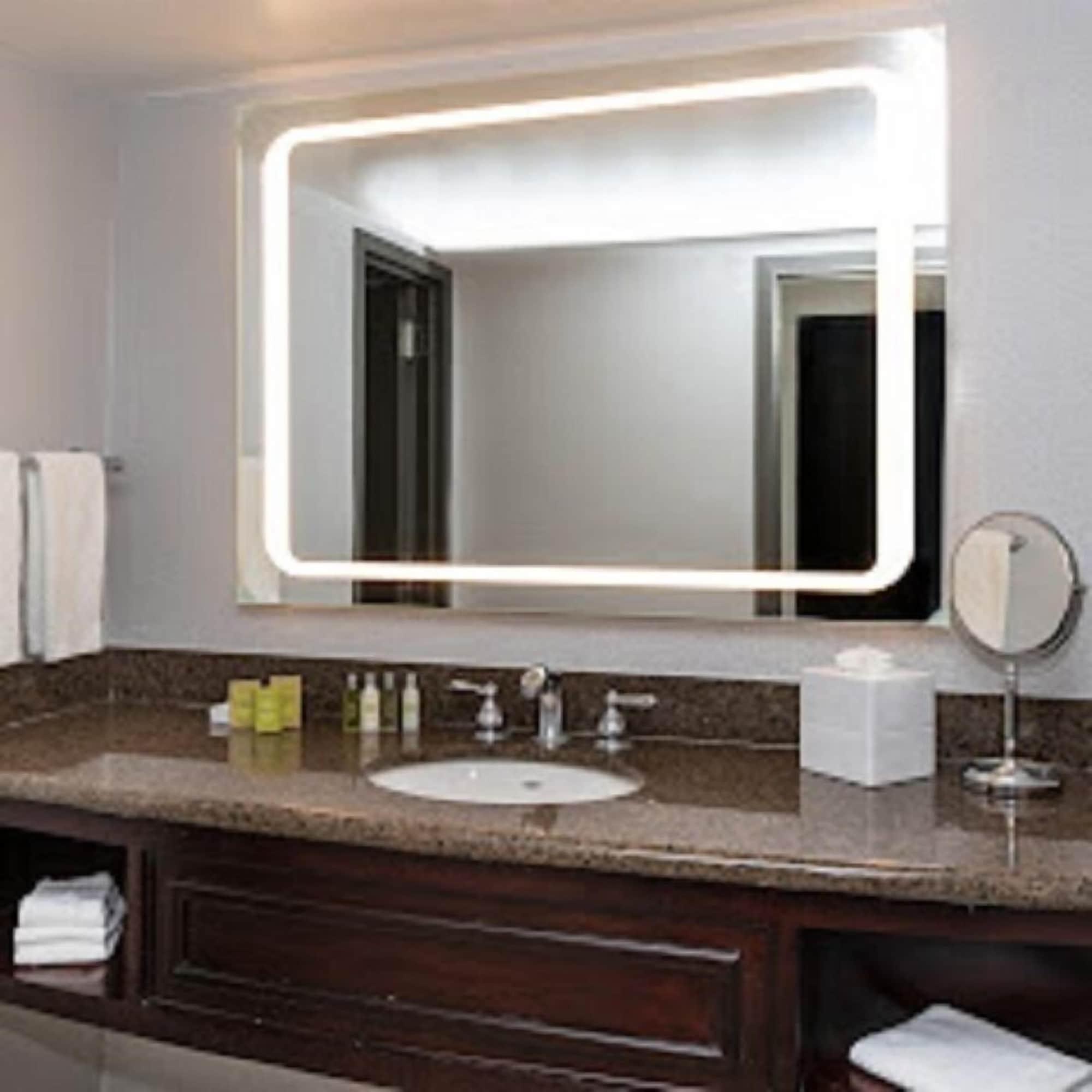Отель Doubletree By Hilton Newark Penn Station, Nj Экстерьер фото